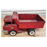 1960s Structo pressed steel dump truck