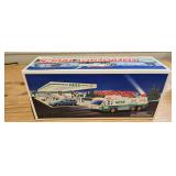 1996 NIB Hess Emergency Truck