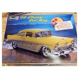 Revell California Wheels '56 Chevy Del Ray 1/25 Mo