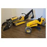 70s Tonka T-6 pressed steel construction vehicles