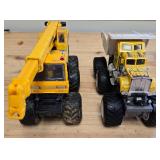 VTG Tonka Dump Truck & Crane Toy