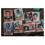 Unsearched Box 1975 NFL Cards
