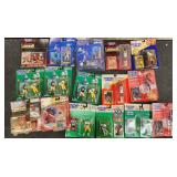 Lot Of 16 VTG Sealed Starting Lineups