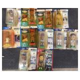 Lot of 16 Sealed VTG Starting Lineups