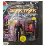 4 VTG NIB Sealed Star Trek Figures