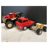 Mixed lot of toy trucks