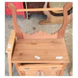 Small VTG Childrens Dresser