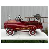 VTG Gearbox Metal Fire Truck Pedal Car w/ ladders