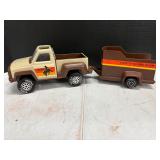 1979 Tonka plastic pickup truck and horse trailer