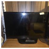LG 32-inch LED TV with Remote