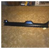 2005 Ford Explorer Rocker Panel