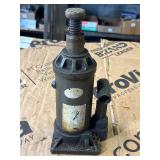 Heavy-Duty Hydraulic Bottle Jack