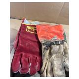 Work Gloves with Mixed Materials
