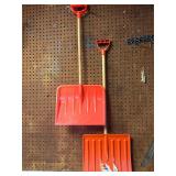 Kids Snow Shovels with Wooden Handles