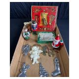 Christmas Ornaments and Decorations