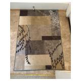 Rectangular Beige and Gray Patterned Rug