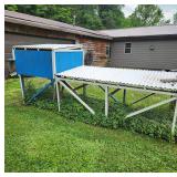 Outdoor Chicken Coop Approx. 4ï¿½x12'