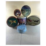 Decorative Holiday Tins