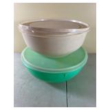 Tupperware Fix-N-Mix and 22-Cup Rubbermaid ï¿½Bowl