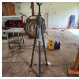 Nesco Underhoist Stand Approximately 5ft Tall