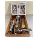 Oneida Progress Set Flatware with Tray