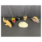 Decorative Sculptures and Figurines