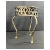 Decorative Gold Metal Plant Stand, 11-Inch