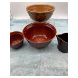 Marcrest and Hull Stoneware Mixing Bowl Set