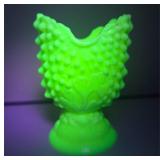 Harry Northwood Argonaut Shell Vase
