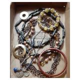 ASSORTED JEWELRY