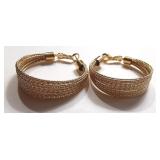 IBB BRAND GOLD TONE EARRINGS