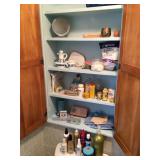 VINTAGE BATHROOM CABINET CONTENTS