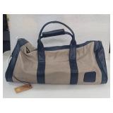 $42 Cuero Estilo Vegan Leather Duffle Bag