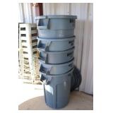 (5) Rubbermaid Brute 32 Gal. Trash Cans