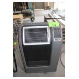 (1) Lasko Ceramic Element Floor Heater,