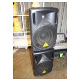 (2) Behringer Eurolive B212A 400W Powered Speakers