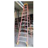 Werner 12' Fiberglass Step Ladder, 300 Lb Cap