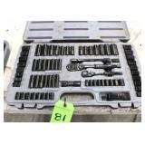 Husky 1/4'-3/8' Socket Set, English/Metric