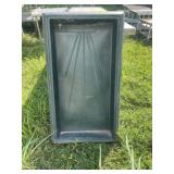 Insulated table top cold bar