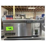 Round up countertop steamer