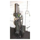 Pneumatic Rod Press,