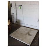 4' x 4' Warehouse Scale with Salter Brecknell 200E