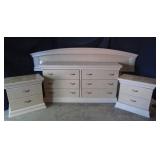 Millennium King Size Bedroom Set Lacquer Finish