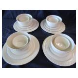 White Elements Ceramic Dishes Plus Extra Pcs