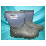 Mudruckers Water Proof Boots Sz Womens 8 Mens 7