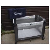 Graco Pack & Play with Hicapop Mattress