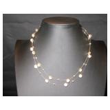 Silver tone wire necklace