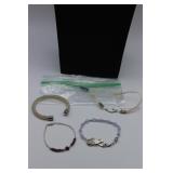 4 bracelets