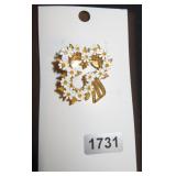 Gold-Tone Floral Clover Brooch