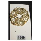 Gold-Tone Filigree Wreath Brooch with Faux Pearls